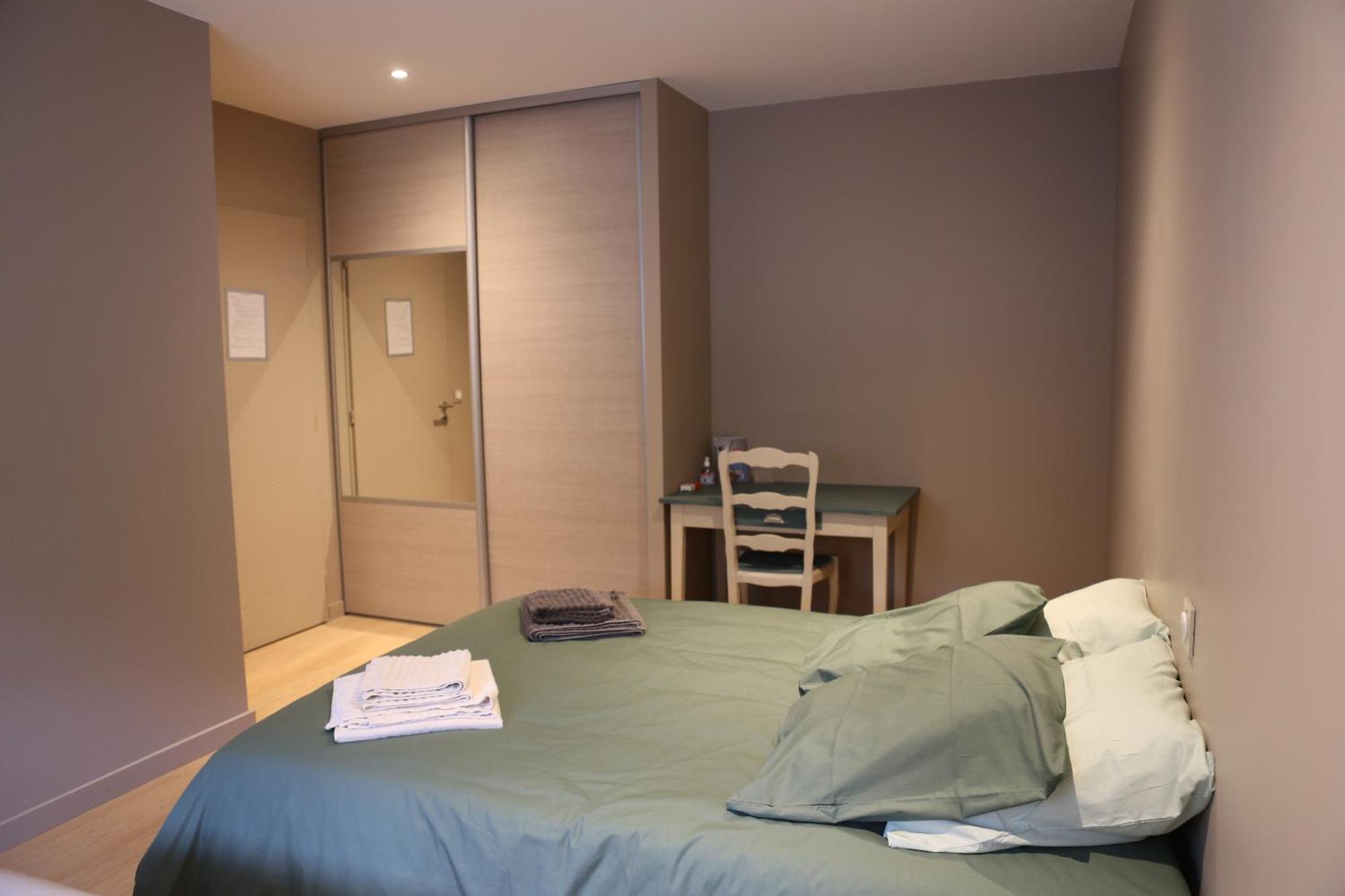 Chambres Avec Salle De Bain Et Petit Dejeuner Chez Jp&Josy Saint-Aubin-de-Medoc Luaran gambar